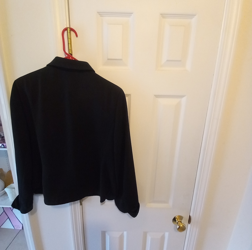 Jacket - Picture 2 of 3